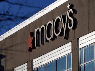 Macy’s posts strong 4Q results but a reserved outlook reflects uncertainty
