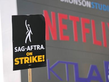 Screenwriters overwhelmingly approve a 4-year contract with Hollywood studios