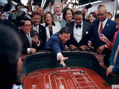 New York City’s first full casino with live table games opens